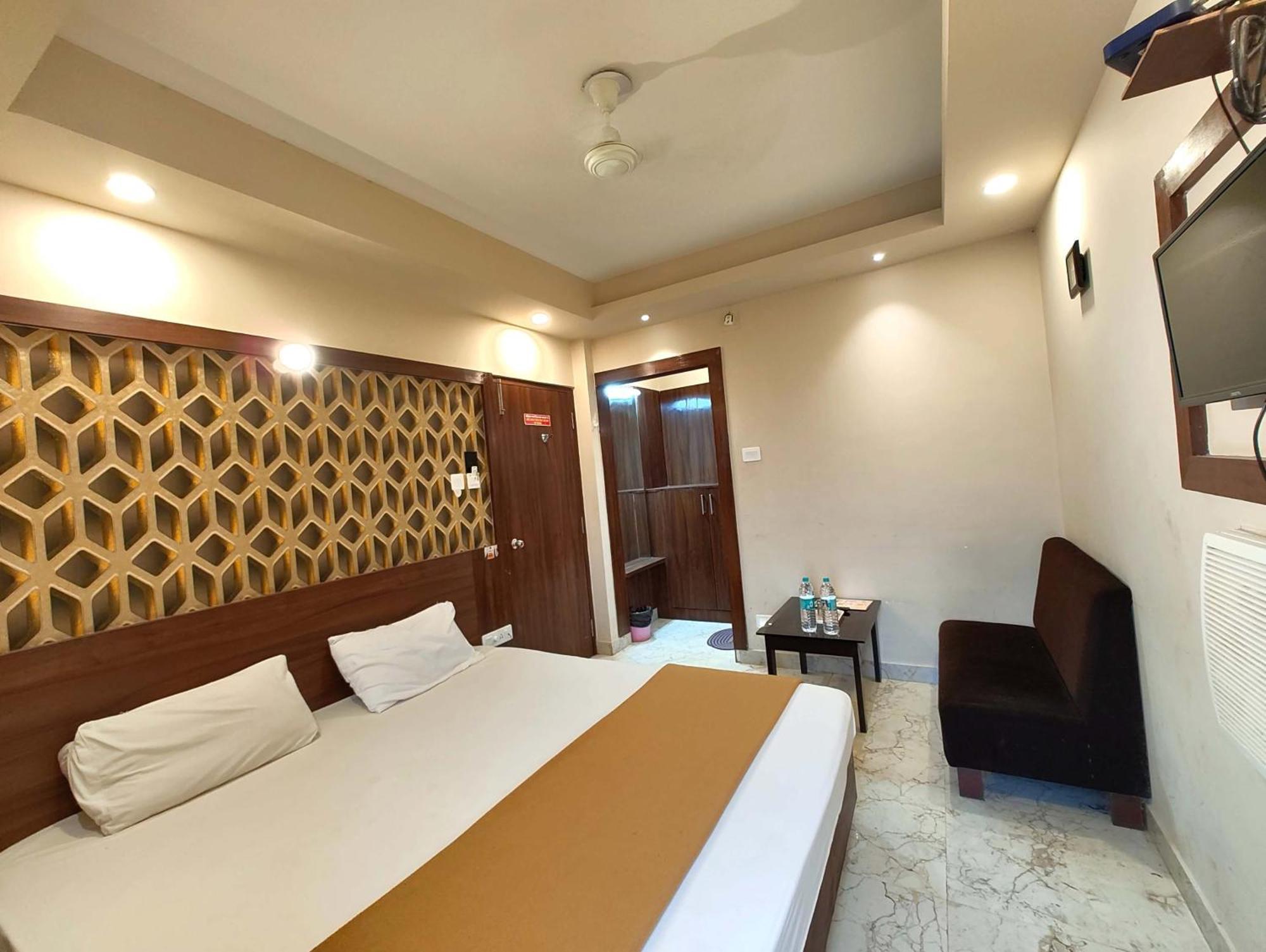 Goroomgo Park View Puri - Spacious And Decorated Room - Best Hotel In פורי מראה חיצוני תמונה